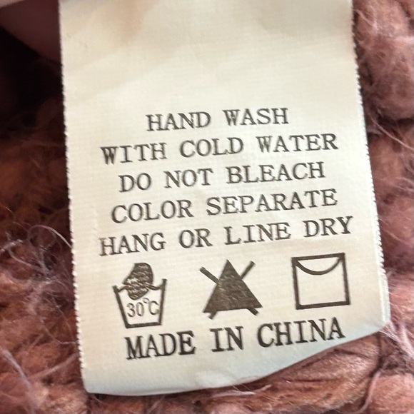 Dreamers Burgundy Mauve Eyelash Sweater Size M/L With Mock Neckline - Picture 7 of 9